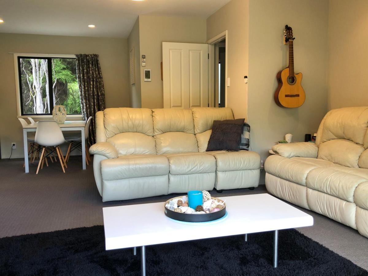הוילה אקורואה Tranquil Family Retreat מראה חיצוני תמונה