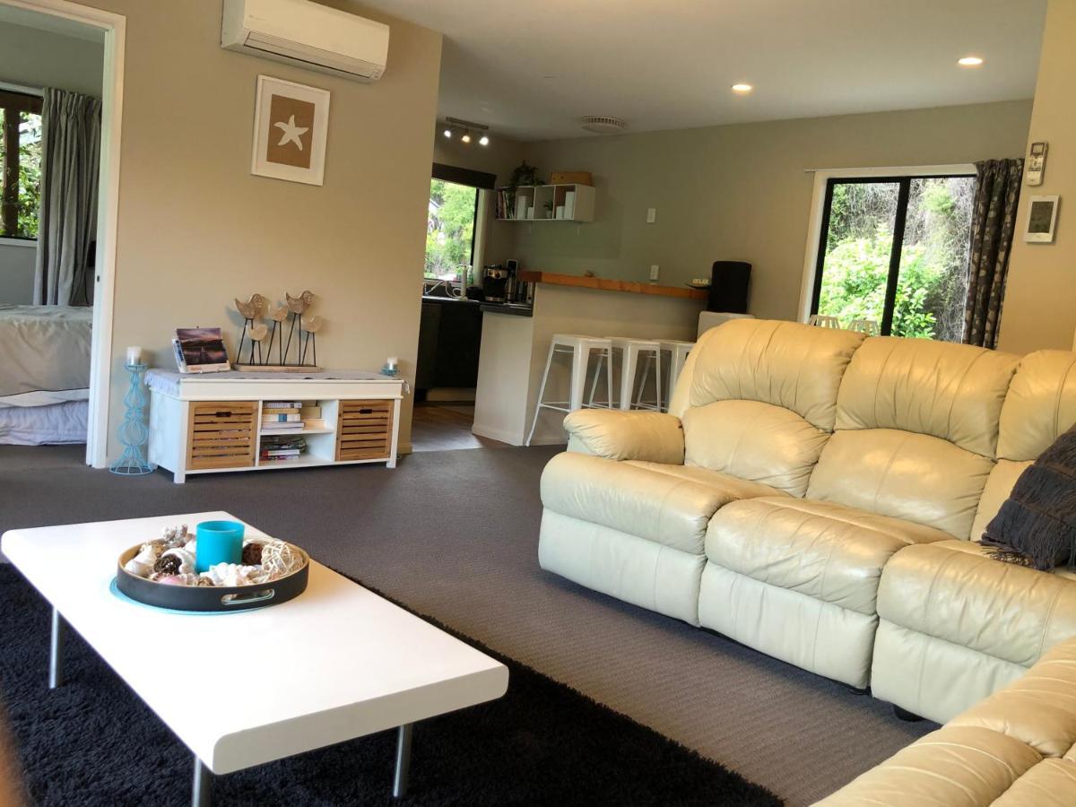 הוילה אקורואה Tranquil Family Retreat מראה חיצוני תמונה